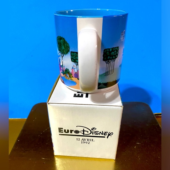 EURO DISNEY DISNEY STORE MUG COMMEMORATES THE OPENING OF EURO APRIL 12,1992 RARE - Picture 12 of 15